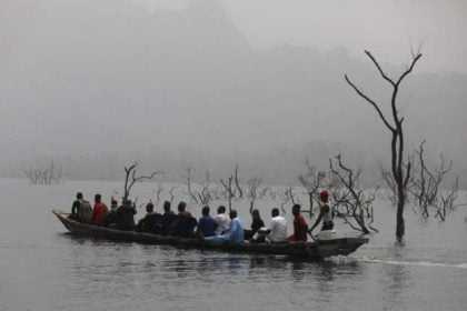 Taraba State Bans Night Boat Travel Mediaage NG Taraba, Nigeria - Mediaage NG News - Taraba state Deputy Governor, Alhaji Aminu Alkali, has banned night travel on waterways.