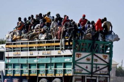 25 Persons Killed In Road Accident In Niger State Mediaage NG Niger, Nigeria - Mediaage NG News - Twenty-five persons were killed in Niger state, on their way to Lagos, after the truck they were travelling in lost control and crashed on a busy expressway.