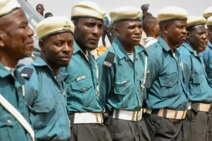 Kano's Islamic Police Arrests Non Fasting Muslims Mediaage NG Islamic police in the northern state of Kano on Tuesday arrested 11 Muslims seen eating food during the Ramadan fast.