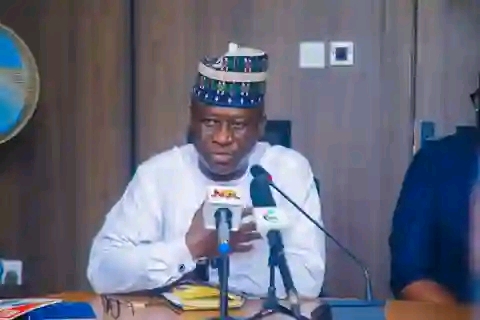 Catchment Areas Are The Lifeblood Of Ecosystems - Environment Minister Mediaage NG The Nigerian Environment Minister on Monday presided the contract signing ceremony for the engagement of consultancy services for the development of twenty Strategic Catchment Management Plans (SCMP) for ACReSAL project.