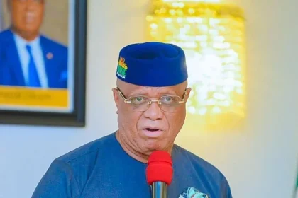 Fraudsters Hack WhatsApp Account Of Nigerian Governor Mediaage NG The WhatsApp number of Akwa Ibom State Governor has been hacked by suspected fraudsters, asking his contacts for money.