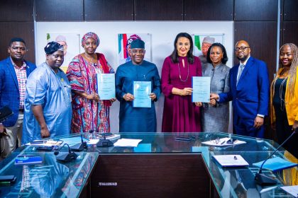 Federal Government Signs MoU With GE Healthcare, JNCI To Enhance Capacity of Bio- Medical Engineering Schools Mediaage NG The Federal government of Nigeria has signed a Memorandum of Understanding ( MoU) to deepen and strengthen the nation's helathcare systems. This is aimed at enhancing the capacity of Schools of Bio-Medical Engineering.