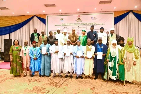 Nigeria Endorses ACReSAL's Strategic Catchment Management Plan Mediaage NG The Nigerian government on Wednesday, endorsed the World Bank-funded Agro-Climatic Resilience in the Semi-Arid Landscape (ACReSAL) strategic catchment management plan.