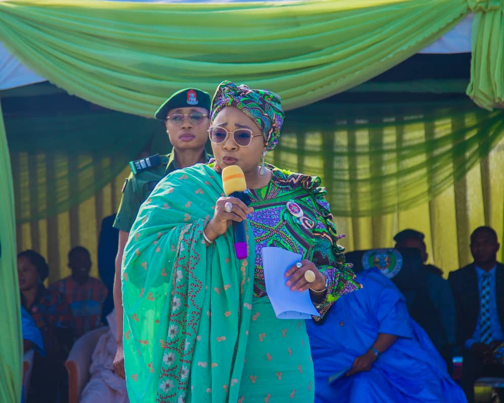 Sulaiman-Ibrahim Commends World Bank, Niger State for Women Empowerment Mediaage NG The Nigerian Minister of Women Affairs has commended the World Bank, Niger State governor, as she praised the resilience of women, while commissioning the Nigeria For Women Project (NFWP) in Bokwosayi Women Rice Processing Factory, Gwachipe, Gurara local government area of Niger State.