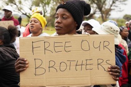 South African Authorities Face Scrutiny Over Treatment of Trapped "Illegal Miners" Mediaage NG There are a growing concerns from the South African public over the handling of a standoff with illegal miners trapped in an abandoned gold mine, as the death toll from the incident reached at least 87.