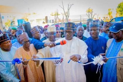 ACReSAL Yobe State: Governor Buni Launches Gully Control Project, Distributes Climate-Smart Agricultural Input Mediaage NG In a strategic step to protect the environment and boost agricultural productivity, Yobe State Governor, Mai Mala Buni, has launched a major erosion control project and distributed climate-smart farm inputs to local farmers.