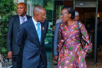 Minister of State, for Industry, Trade and Investment Commends Nigeria, Benin Bilateral Relations Mediaage NG The Nigerian Minister of State, Industry, Trade and Investment, Senator John Owan Enoh last Tuesday met with the Minister of Commerce and Industry, Benin Republic to inspect Savé Sugar Company, a joint venture between the two countries.