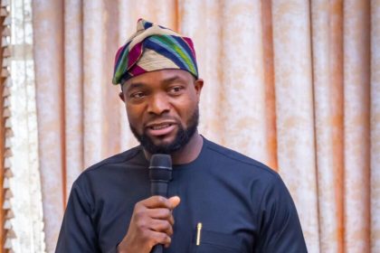 Nigeria's Tech Ecosystem Must Leverage On France's Technological Strength - Communications Minister Mediaage NG Nigeria's Minister of Communications, Innovation, and Digital Economy, Dr Bosun Tijani, has advocated on the importance of leveraging France’s technological strengths, such as Artificial Intelligence and sustainability, to bolster the country’s innovation ecosystem, thereby, maximising opportunities presented by international collaborations.