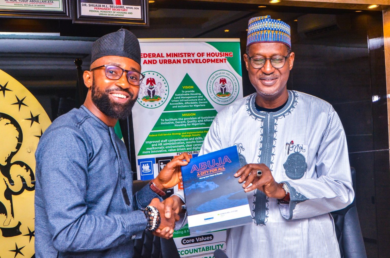 Housing and Urban Development Ministry Ready to Work With Youth Organisations - Arc. Dangiwa Mediaage NG Nigeria's Minister of Housing and Urban Development has revealed the ministry's readiness to work with youth organisations to harness their talents and ideas, aimed at contributing to creation of resilient cities and urban centers equitable and prosperous for all.