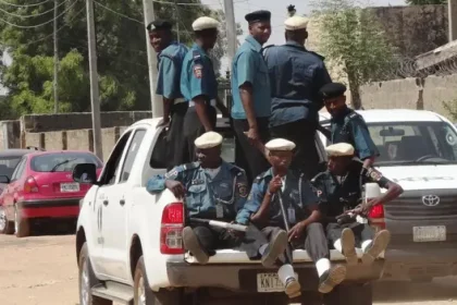 Nigerian Muslims Arrested for Eating in Public During Ramadan Mediaage NG The Islamic police in the northern Nigerian state of Kano have arrested Muslims seen eating and drinking publicly, as well as those selling food at the start of Ramadan, when Muslims are supposed to fast from dawn until dusk.