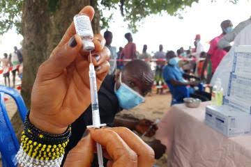 Nigeria Receives Over A Million Gavi-Funded Meningitis Vaccines Mediaage NG WEST AFRICA: Africa's most populous nation, Nigeria has received more than a million doses of the pentavalent meningococcal conjugate vaccine (Men5CV) from the Gavi-funded global stockpile, to fight the deadly outbreak of meningitis in the northern part of the country.