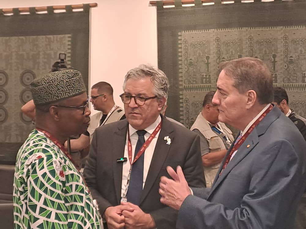 Collaboratively We Can Subdue Global Health Challenges - Nigeria's Health Minister Mediaage NG Nigeria's Minister of State for Health and Social Welfare on Tuesday called for collaborative efforts to subdue global health challenges, through domestic reforms, and strategic investments.