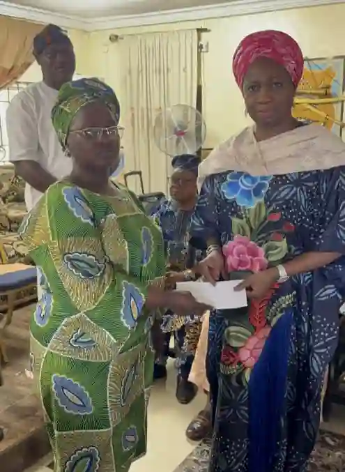 Dabiri-Erewa Eulogises Late Akran of Badagry, Highlights Cultural Legacy Mediaage NG The Chairman/CEO of the Nigerians in Diaspora Commission (NiDCOM), Abike Dabiri-Erewa, has described the late Akran of Badagry, Oba Babatunde Akran, as a transformational traditional ruler whose legacy will continue to resonate across generations.