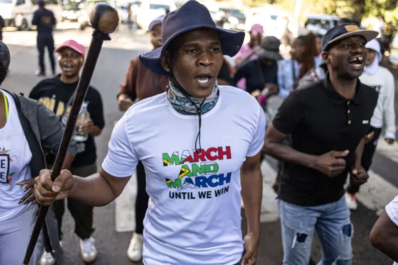 Rising Tensions Spark Nigeria’s Evacuation Plan for Citizens in South Africa Mediaage NG Amid escalating fears of xenophobic violence, Nigeria is moving swiftly to bring home its citizens from South Africa who wish to return voluntarily, signaling growing concern over the safety of foreigners in Africa’s most industrialized nation.