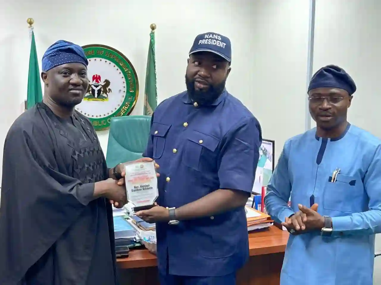 NANS Rates Student Loan Scheme 80%, Honours Lawmaker, Warns Against Misuse of AI in Schools Mediaage NG Nigeria’s student body has delivered a strong vote of confidence in the Federal Government’s student loan initiative, even as it called for improvements and greater accountability across institutions.