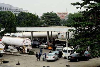 NIGERIA: Eight Killed In Petrol Tank Explosion Mediaage NG Akure, Nigeria, July 24 (Mediaage NG News) - No fewer than eight persons were confirmed dead after a fuel tanker exploded in i south-western Ondo state.