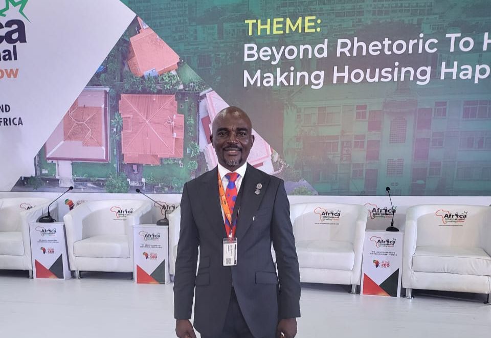 2023 AIHS: RECON Bill Will Give REDAN Regulatory Powers - ESV. Osilama Mediaage NG Abuja, July 25 (Mediaage NG News) - The Chairman of the Real Estate Developers Association of Nigeria (REDAN), FCT Chapter, Osilama Emmanuel Osilama, while speaking at the Africa International Housing Show (AIHS) in Abuja, said that REDAN’s Real Estate Regulatory Council of Nigeria (RECON) Bill, will regulate the activities of real estate developers, some of whom he said exercise more powers than the association.