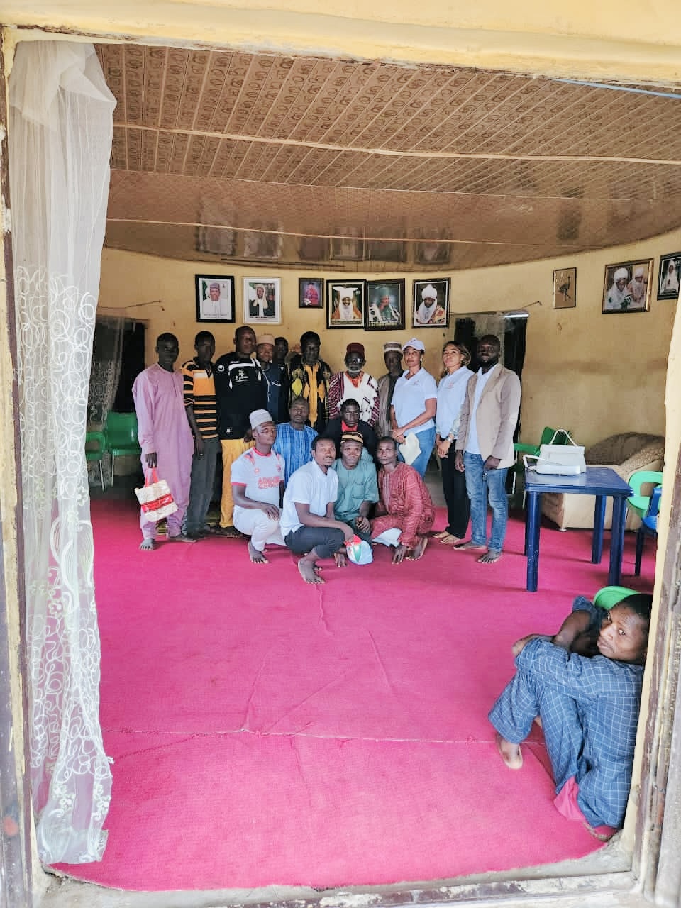 Future Focus Foundation Signs Agreement With Kawu Community For Mini Grid and Solar Installation Mediaage NG Future Focus Foundation recently signed an agreement with the District Head of Kawu, Bwari Area Council for Project Light Up Communities (PLUC) aimed at providing electricity for selected communities.