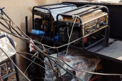 Students Choked To Death By Generator Flames Mediaage NG No fewer than seven persons believed to be university students have died, possibly after inhaling fumes from a generator, having worked late into Monday night in a music studio in Nigeria's oil-rich Bayelsa state.