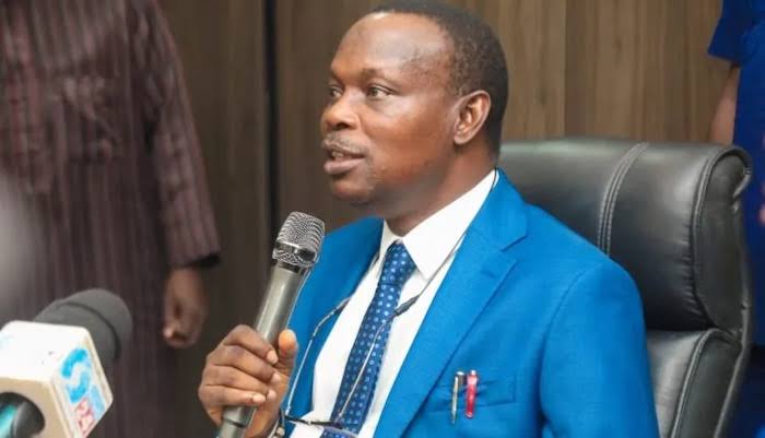 Health Minister Appeals for Increased Synergy Amongst Health Practitioners Mediaage NG The Nigerian government has appealed for increased synergy amongst health practitioners and bodies in the country. The aim is to aid in addressing challenges in the country's health sector.