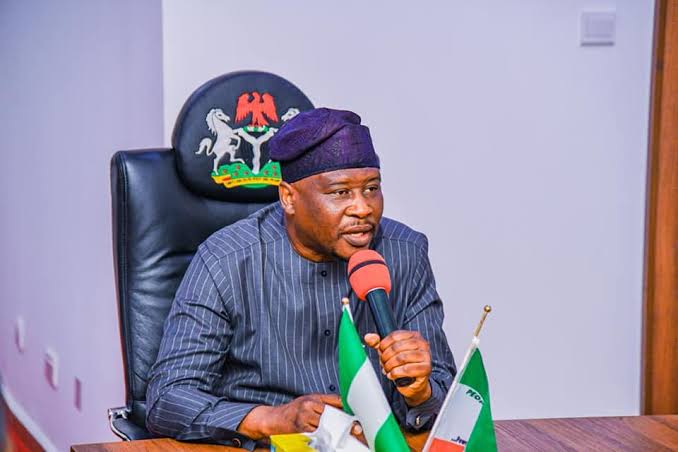 Nigerian Governor Ridiculed Over Media Team Appointments Mediaage NG Adamawa, August 05, (Mediaage NG News) - A Nigerian state governor's announcement that he's appointing a 47-strong media team has been ridiculed.